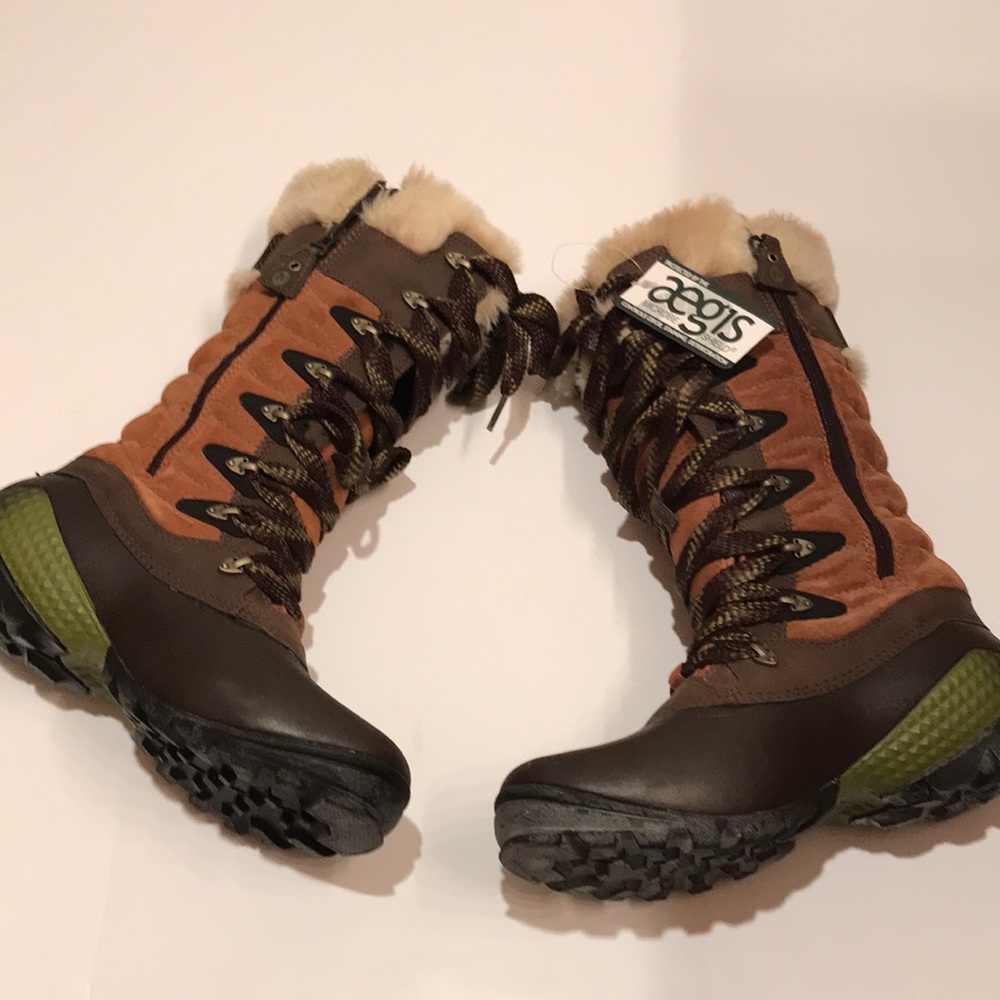 NWT MERRELL OPTI WARM TALL BOOTS WINTER COZY RARE 6